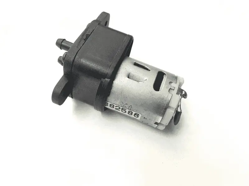 Bomba de Rueda Dentada 6V Robbe