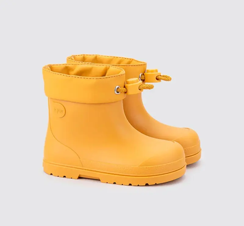 Bota de agua barefoot MENDI amarillo