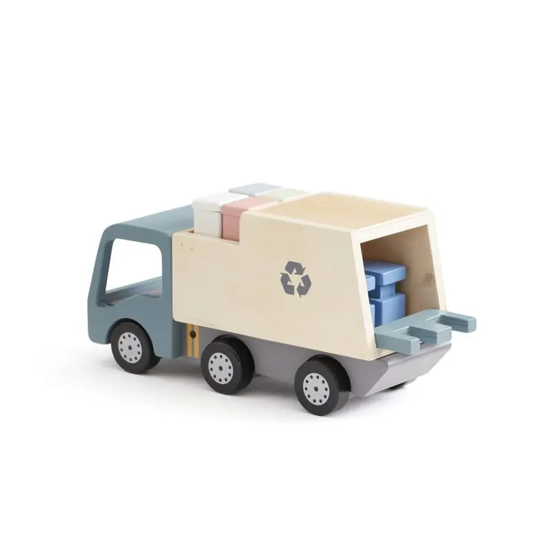 Camión de reciclaje de madera