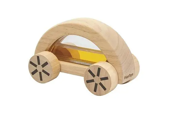 Coche de agua amarillo