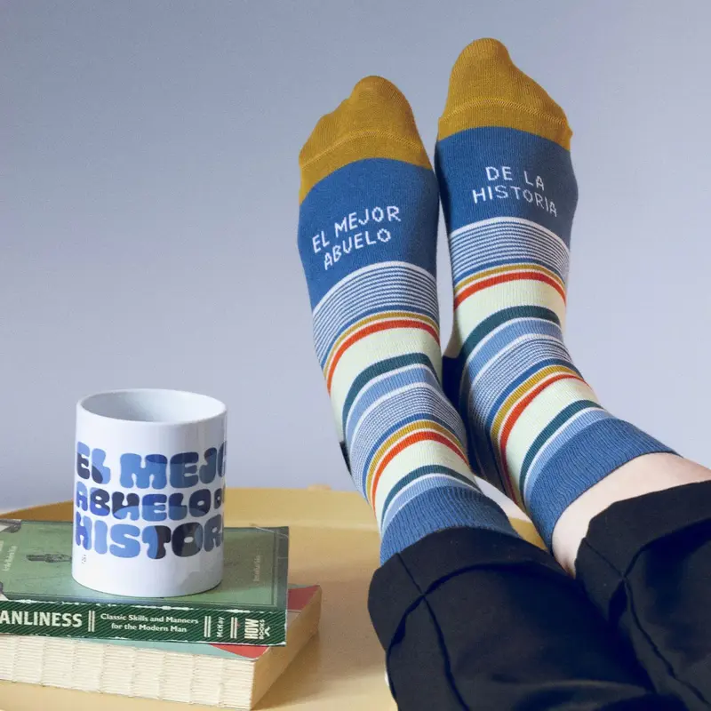 Kit Taza + Calcetines "El mejor abuelo de la historia" - UO