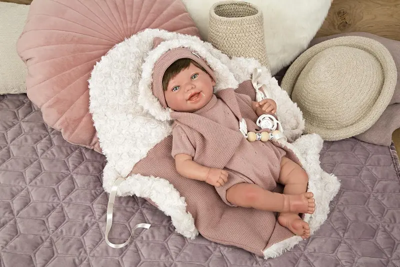 Muñeca Reborn Gimena Arias 45cm | Bebé Realista con Saco