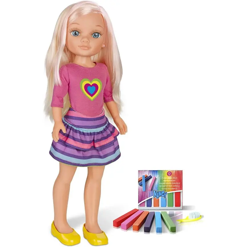 NANCY muñeca un día haciendo mechas