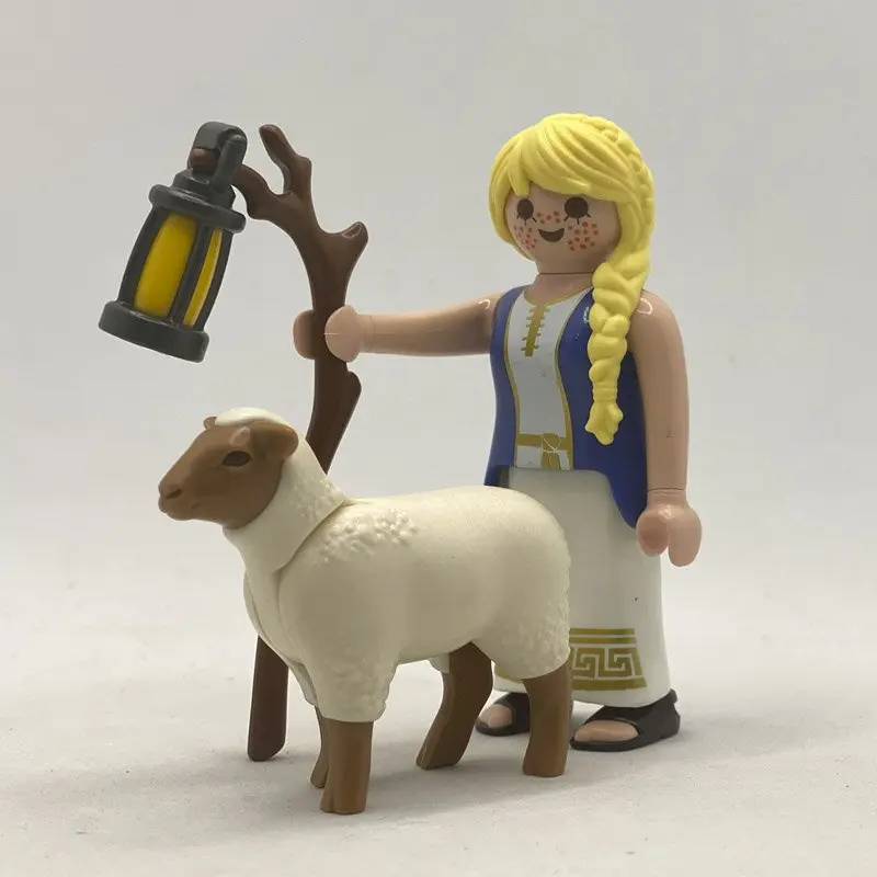 Playmobil Aldeana Pastora con Farol y Oveja