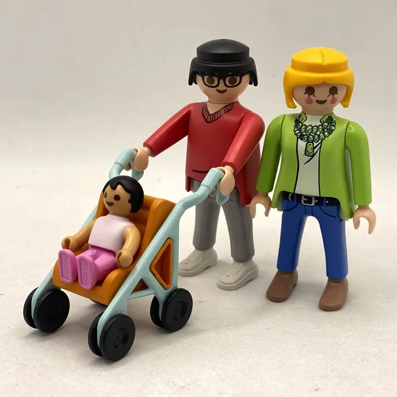 Playmobil Familia con Carrito y Bebé FCO717