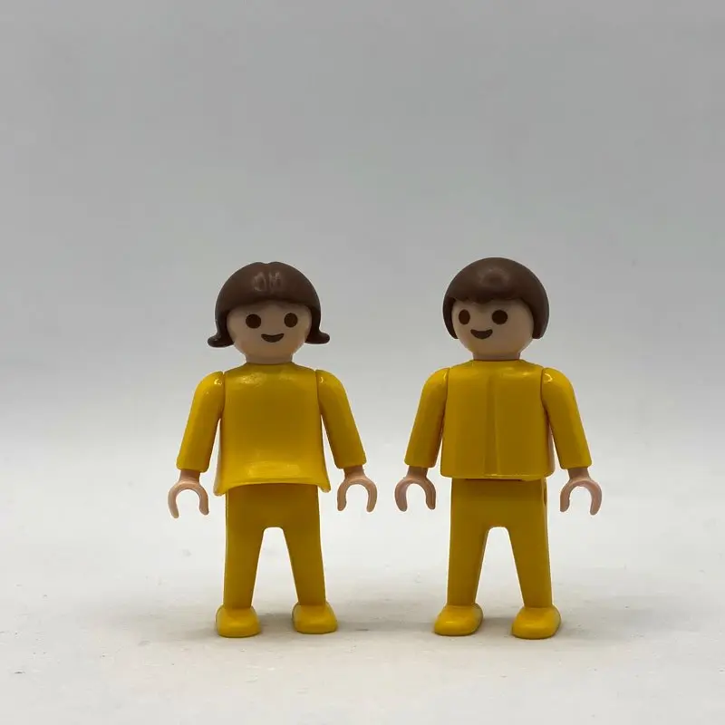 Playmobil pareja niños amarillos FIG216
