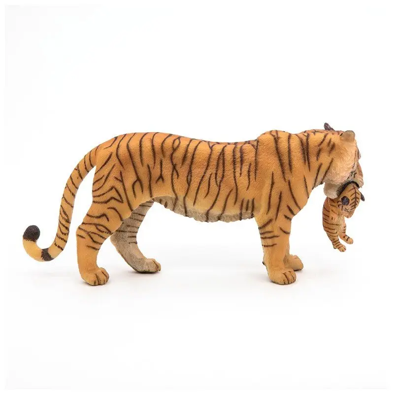 Tigre con Cachorro