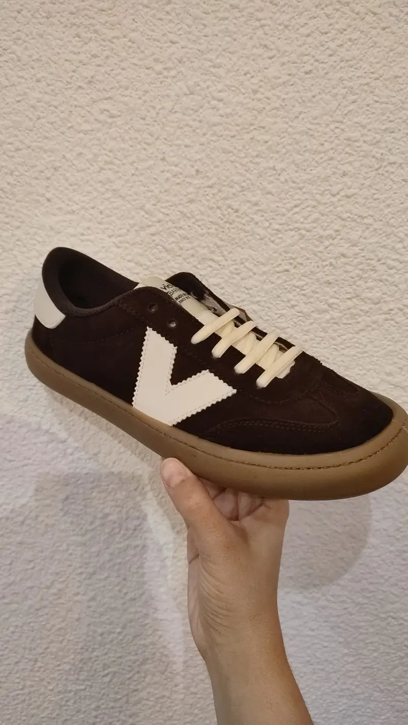 Victoria Deportiva Olmo Barefoot Marrón Serraje