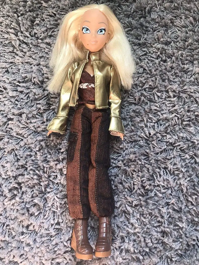 Witch Cornelia 32 cm. Urban Look - Giochi Preziosi 54000